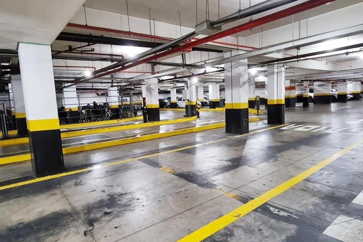 Aptos Modernos E Reformados, Proximo Metro Moema Apartamento São Paulo