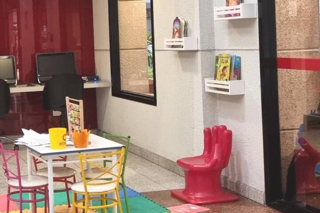 Aptos Modernos E Reformados, Proximo Metro Moema Apartamento *